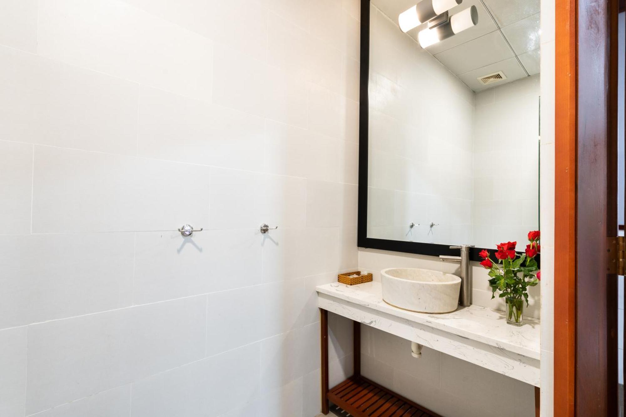 Van Hoa Hotel Ho Chi Minh City Bagian luar foto